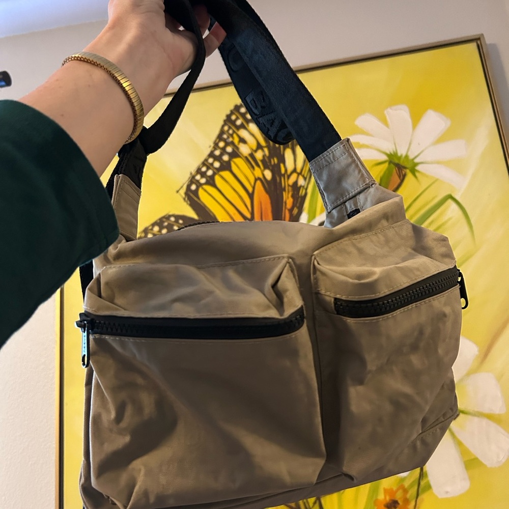 Baggu Shoulder Bag